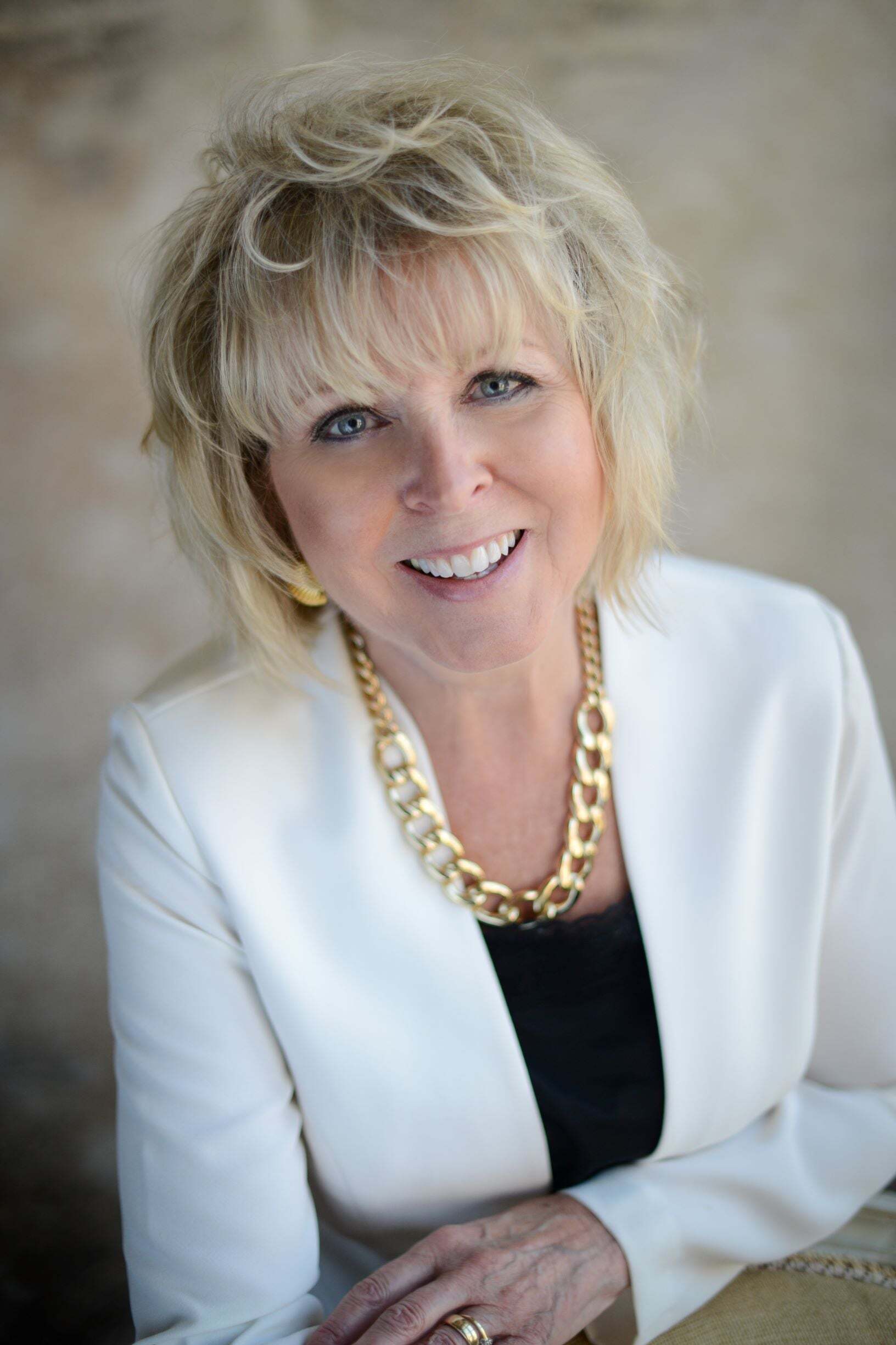 Cathy Roberts, Real Estate Salesperson in Greenfield, Cohn & Company ERA Powered