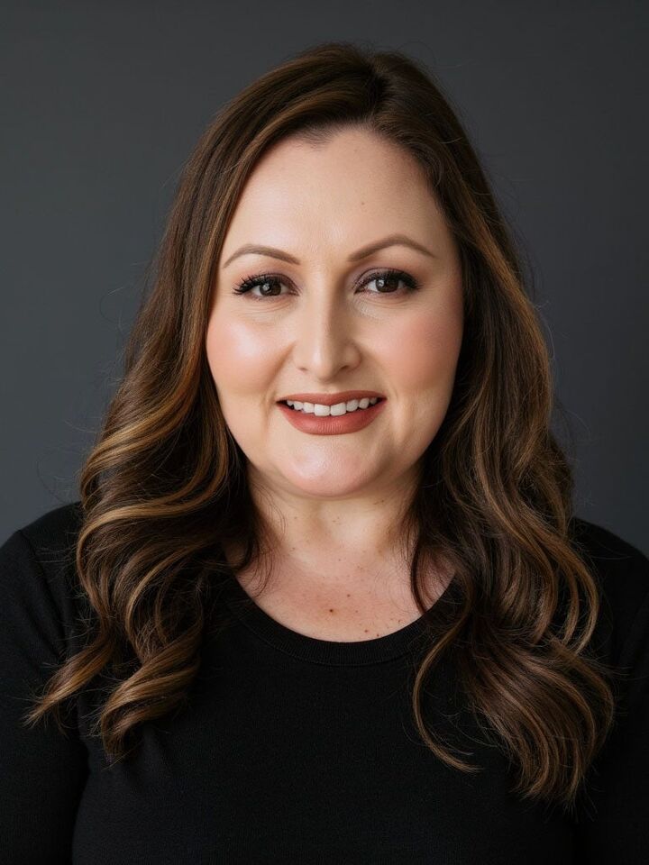 Cristina Arvayo, Real Estate Salesperson in Anaheim, Affiliated