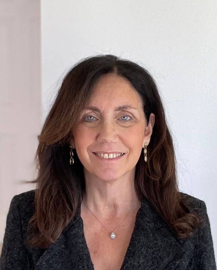 Elizabeth Blane, Real Estate Salesperson in Oakhurst, Solid Gold Realty