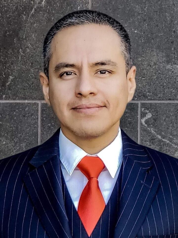 Paul Piedrahita, Real Estate Salesperson in Claremont, Town & Country