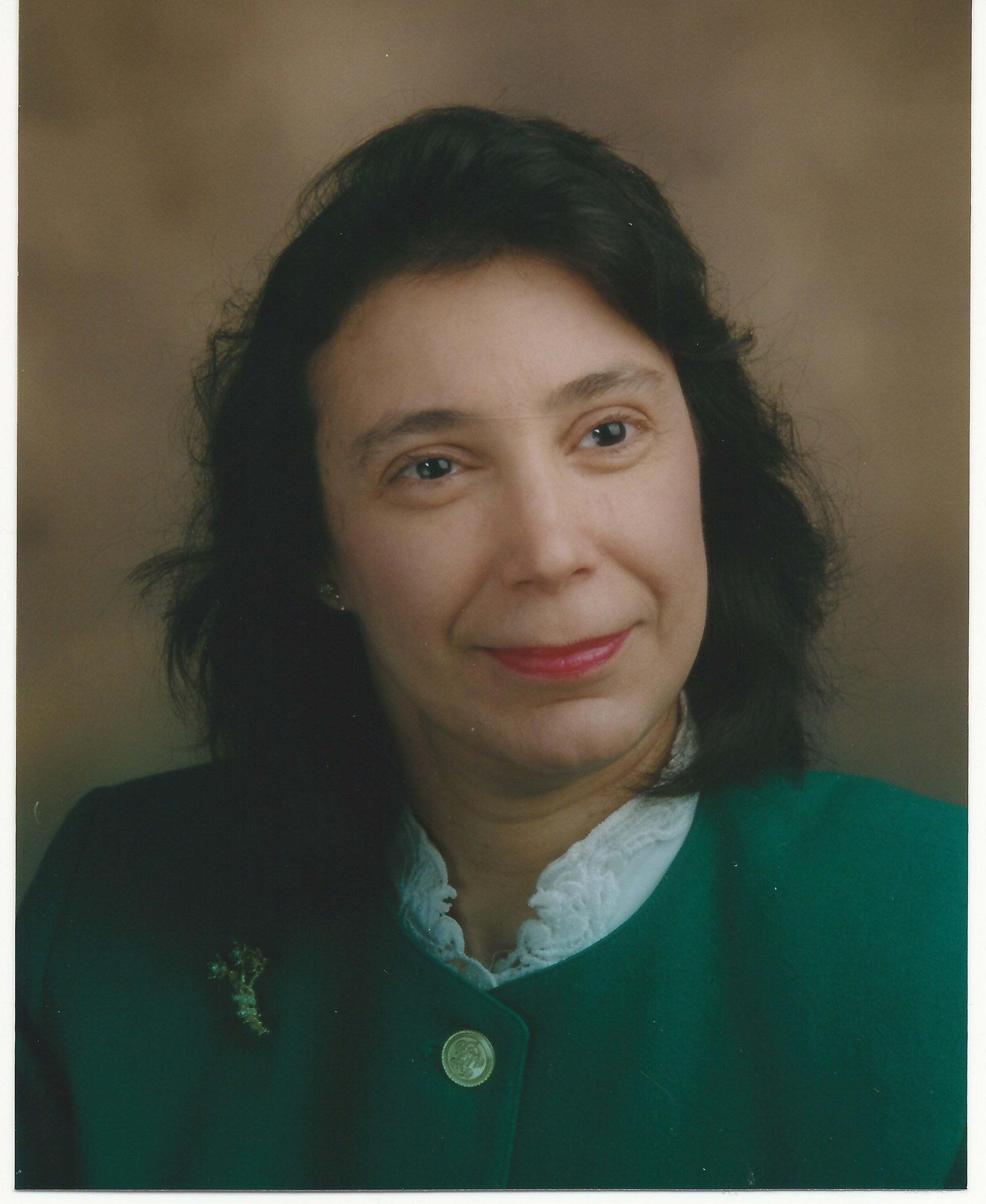 Gloria Pontes, Real Estate Salesperson in New Bedford, ERA The Castelo Group