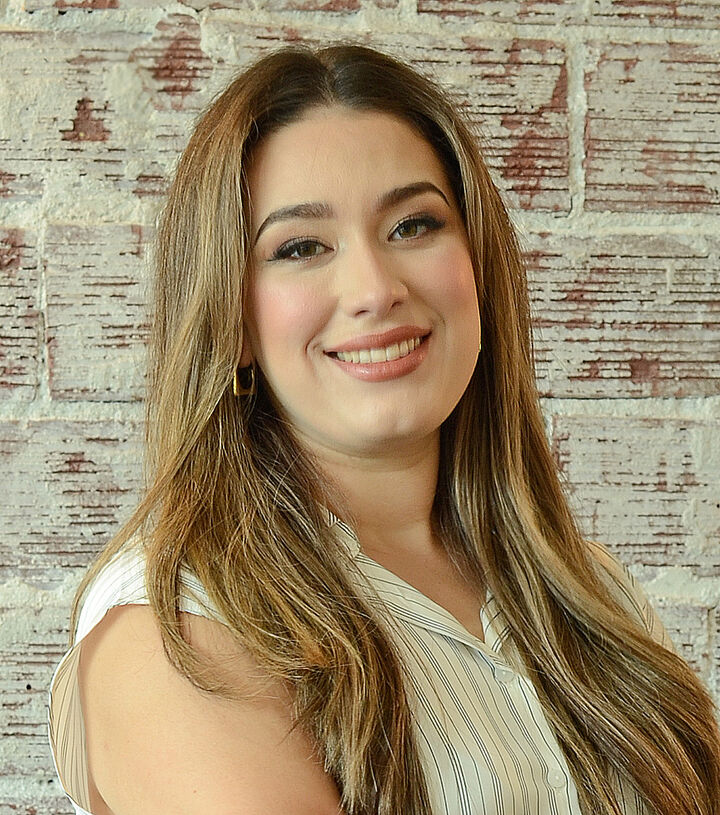 Stephanie Perez,  in Richland, Windermere