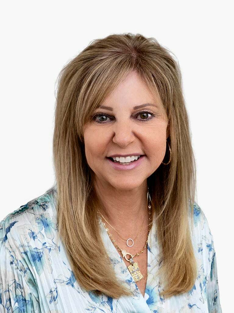 Donna Eide, Real Estate Salesperson in Palm Desert, Affiliated