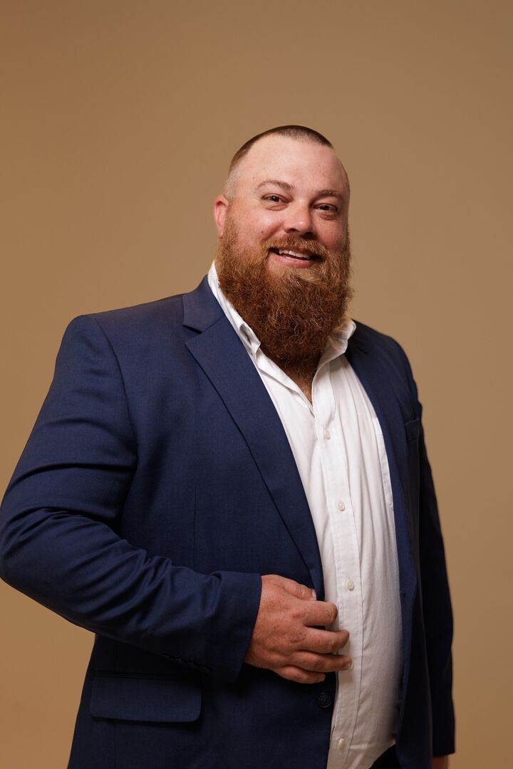 Timothy Brandon Hayes, Affiliate Broker in Shelbyville, Southern Realty