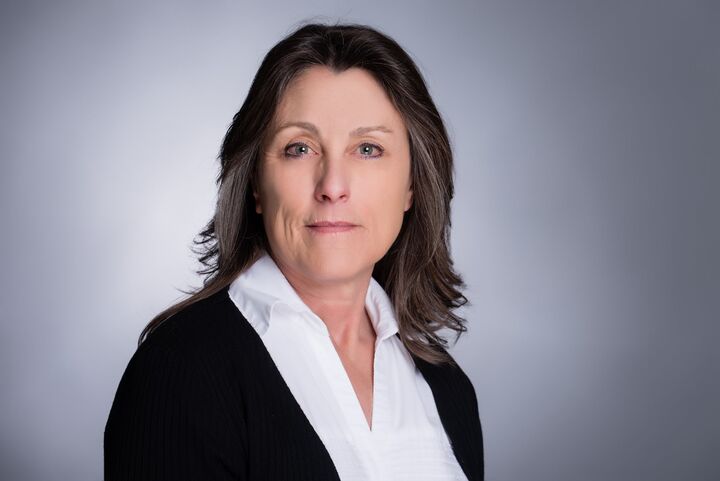 Joan Burlini, Associate Real Estate Broker in Mesquite, Americana