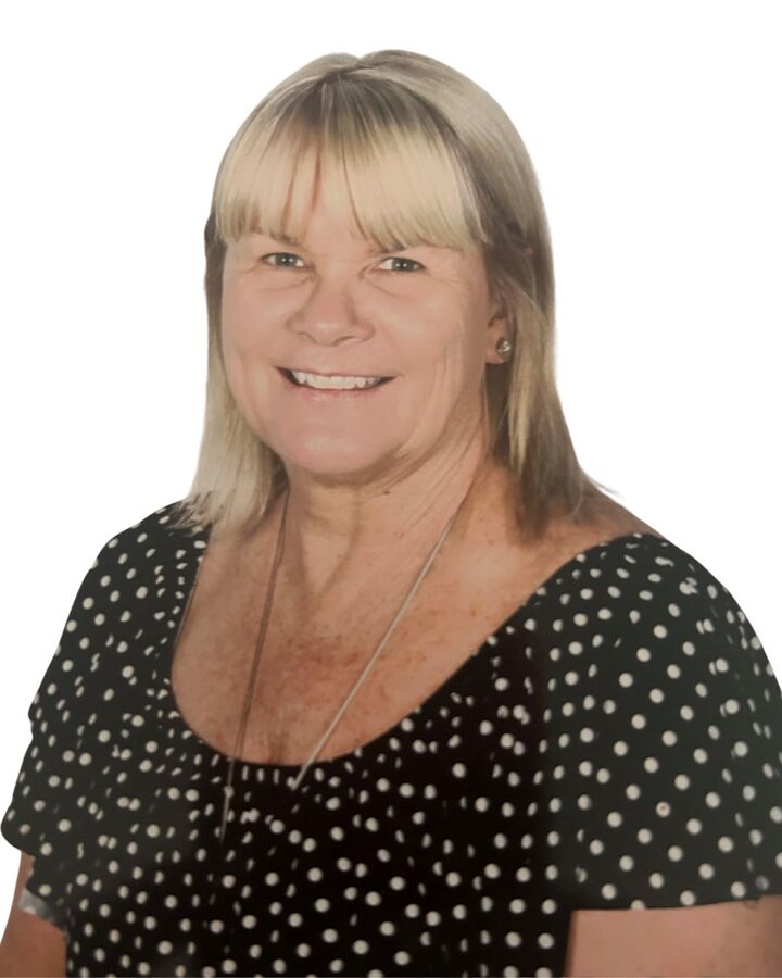 Shellye Milazzo-Wilson, Real Estate Salesperson in Corona, Masters