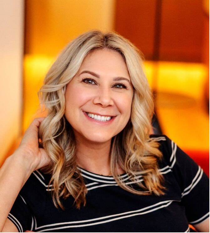Amy Alpeza, Real Estate Broker in Bellevue, Windermere