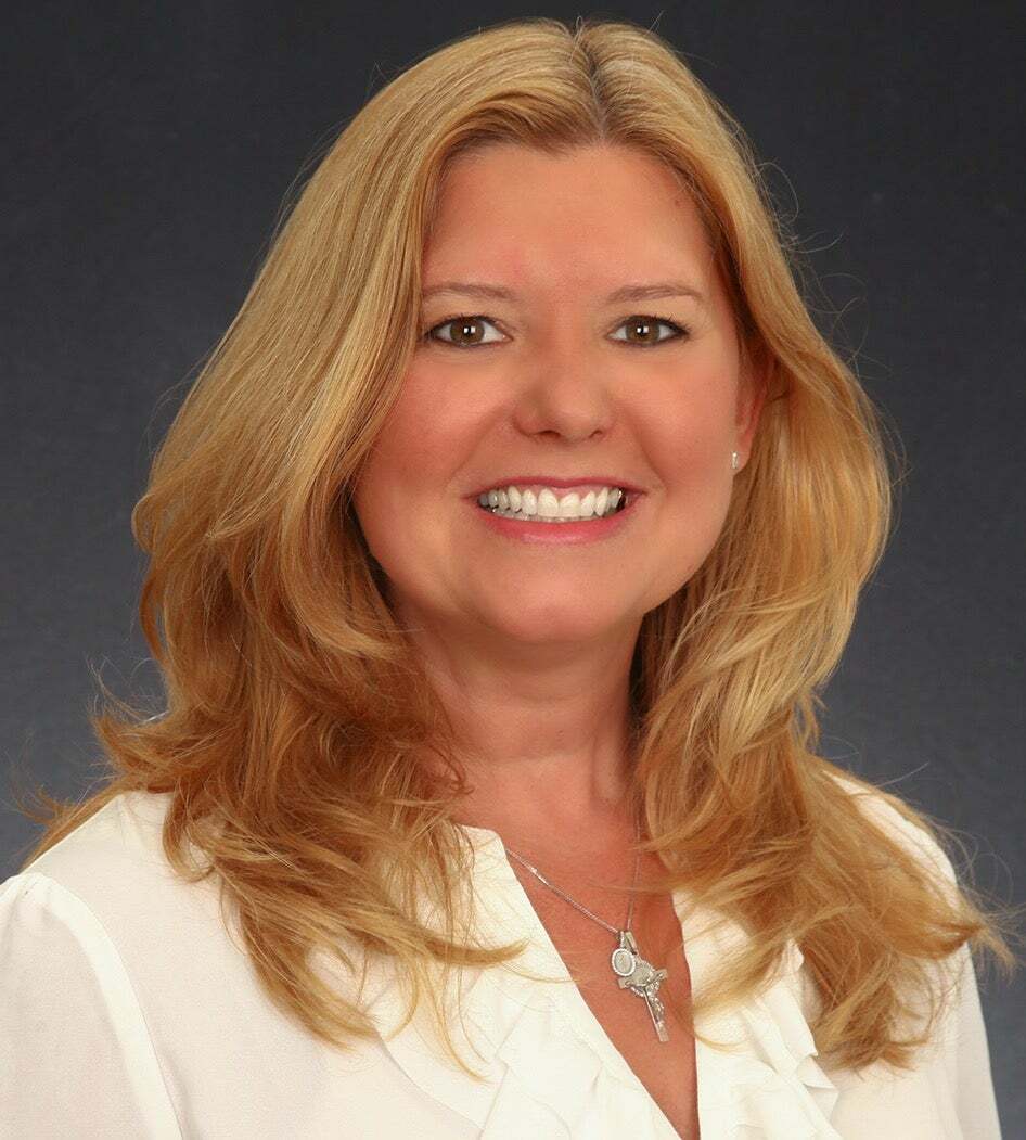 Barbara Leonard, Associate Real Estate Broker in Lake Orion, Professionals