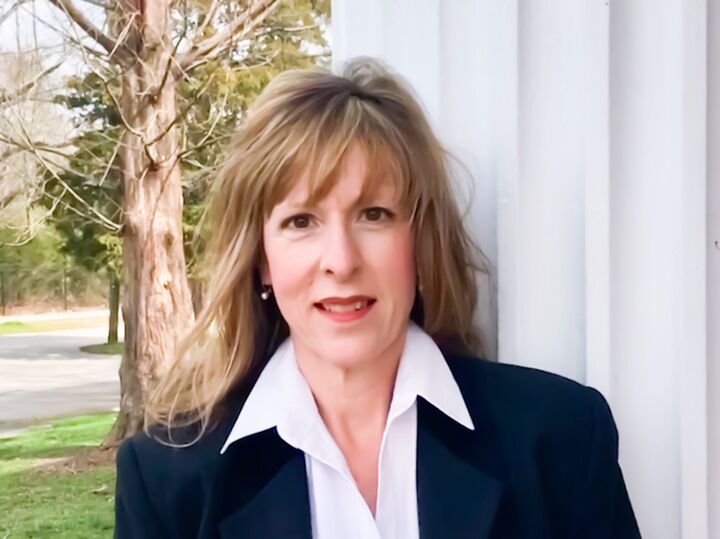 Lisa Miller Buchanan, Real Estate Salesperson in Chattanooga, Pryor Realty, Inc.