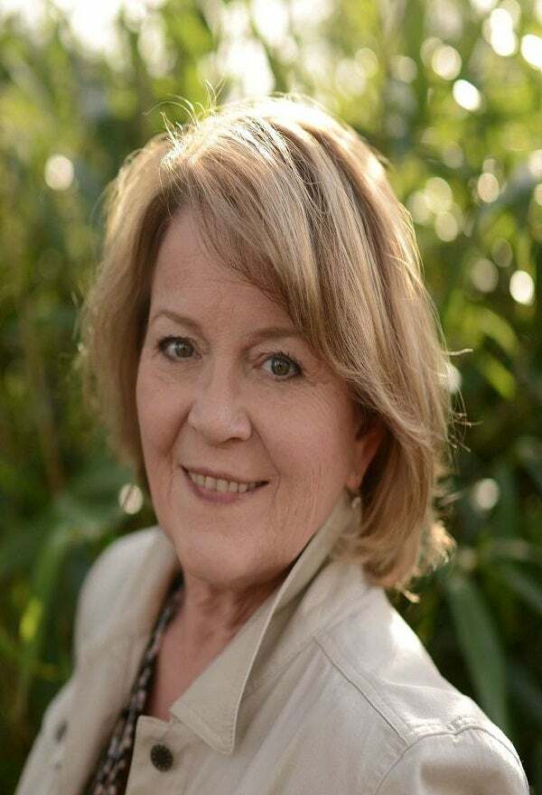 Terri Boughton, Real Estate Broker in Clackamas, North Homes Realty