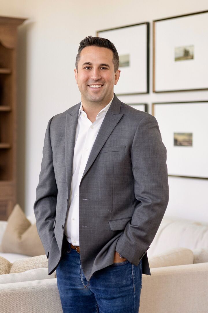 Austin Castro, Real Estate Salesperson in Centerville, Heritage