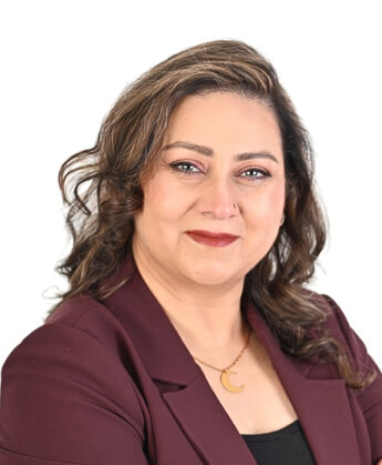 Faiza Waqas, Real Estate Agent, REALTOR® in Ottawa, Coldwell Banker First Ottawa Realty, Brokerage