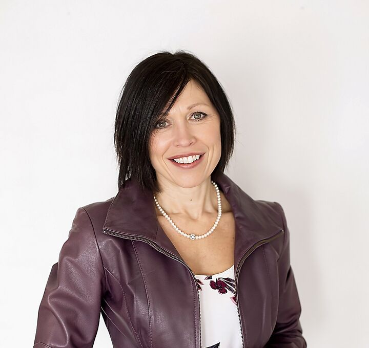 Maniva Armstrong,  in Barrie, Coldwell Banker The Real Estate Centre, Brokerage