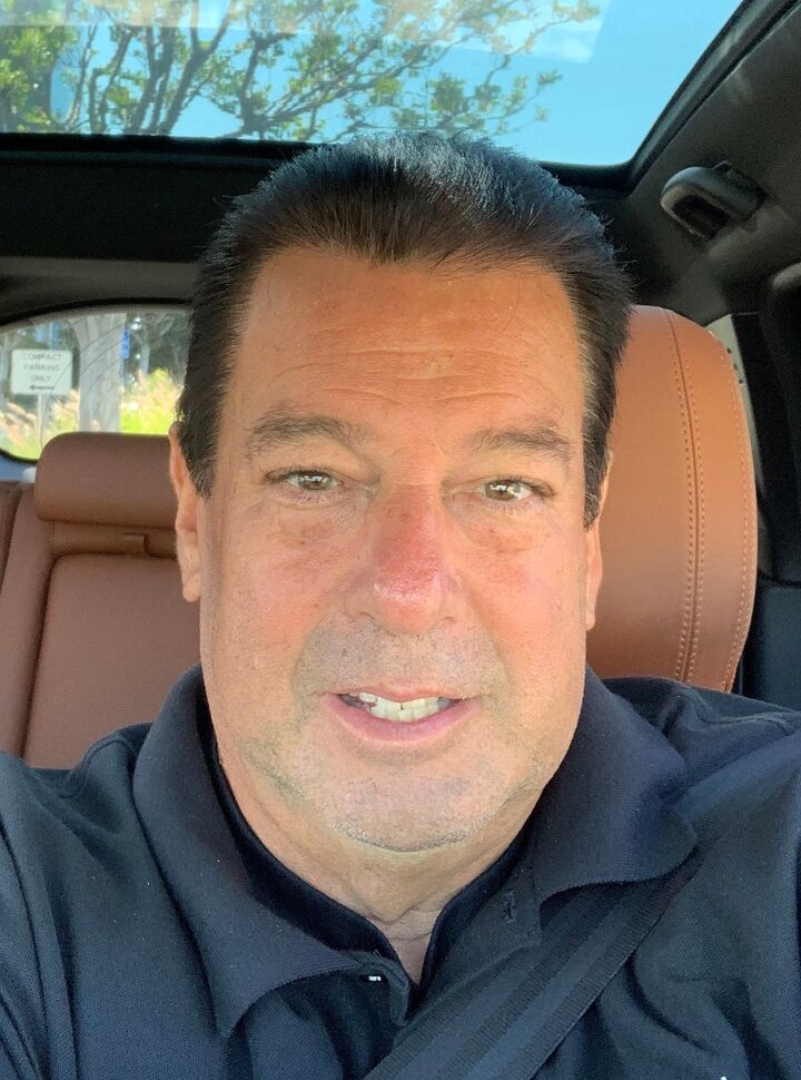 Victor Martinez, Real Estate Salesperson in Oxnard, Masters