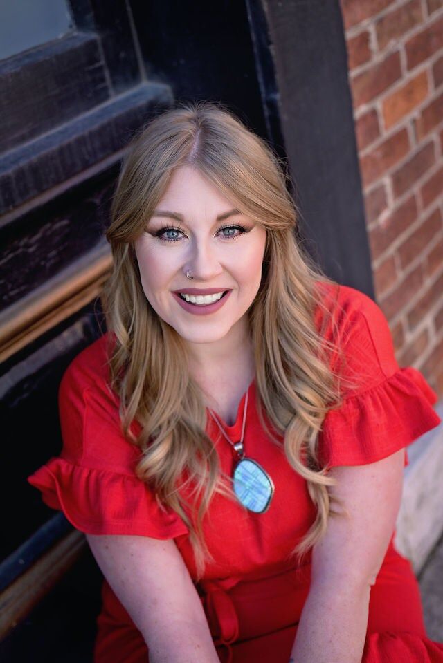 Heather Laino, Real Estate Salesperson in Vandalia, Heritage