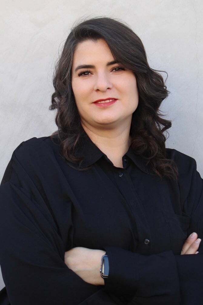 Elizabeth Vazquez, Real Estate Salesperson in Chino, Top Team