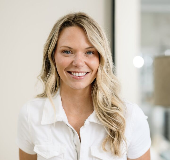 Lindsey Warpinski, Real Estate Salesperson in Madeira Beach, Beggins Enterprises