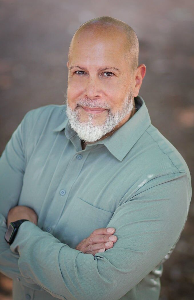 Ray Perez, Associate Real Estate Broker in Cary, Paracle