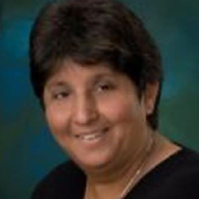Patti Bartlett, Associate Real Estate Broker in Franklin, Gold Key Realty