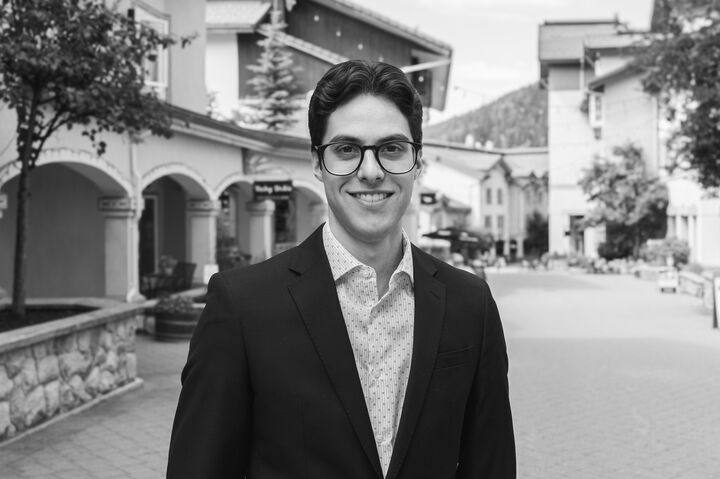 Nima Parsakish, Sales Representative in Sun Peaks, CENTURY 21 Canada