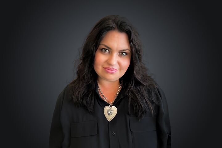 Ana Covieo, Real Estate Salesperson in Kaysville, Momentum