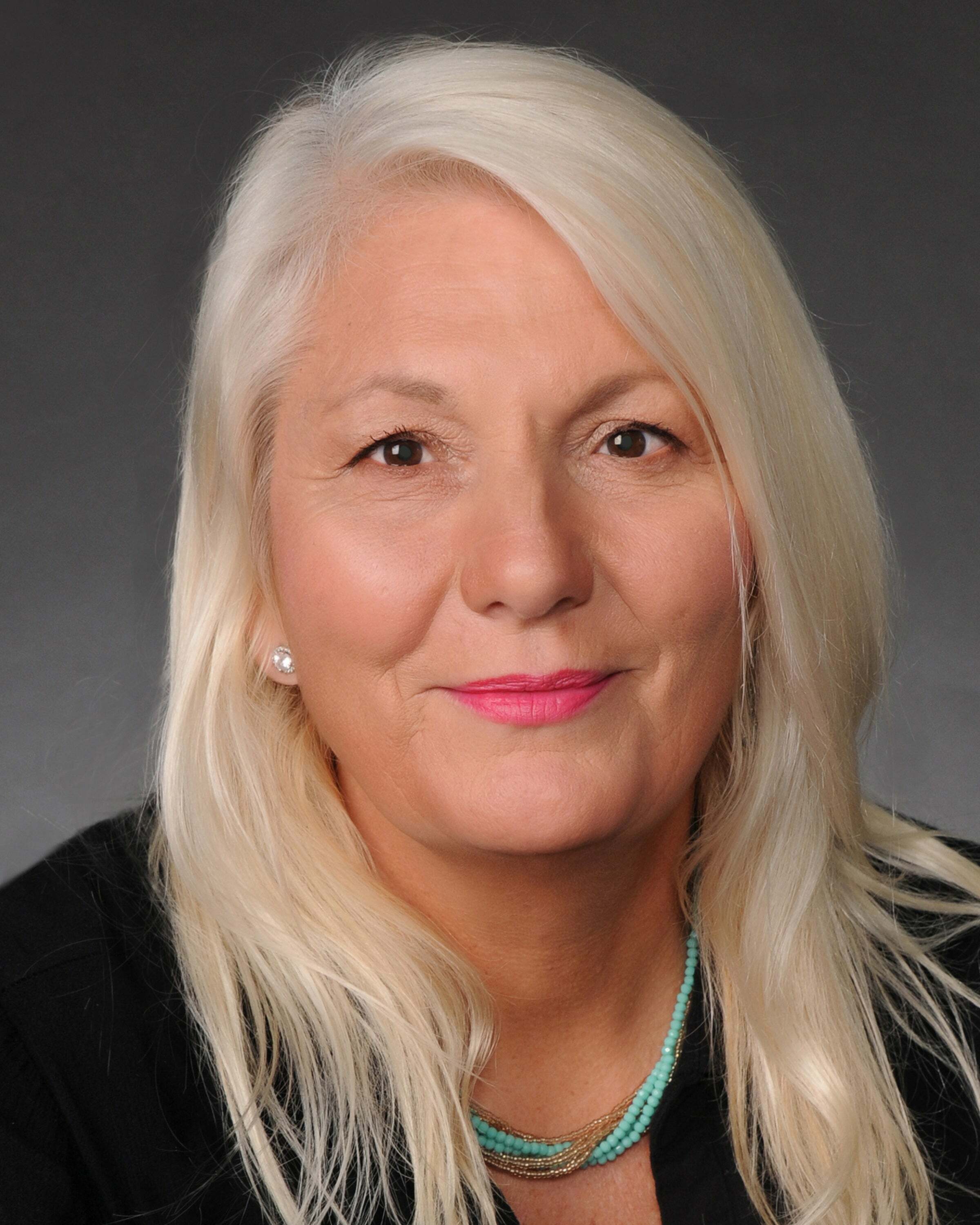 Lisa Smith Horowitz, Sales Associate in Arcadia, Sunstar Realty