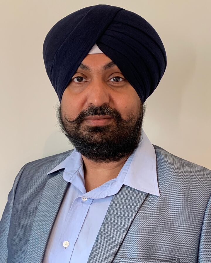 Shivjeet Sandhu,  in Mississauga, Coldwell Banker Dream City Realty, Brokerage