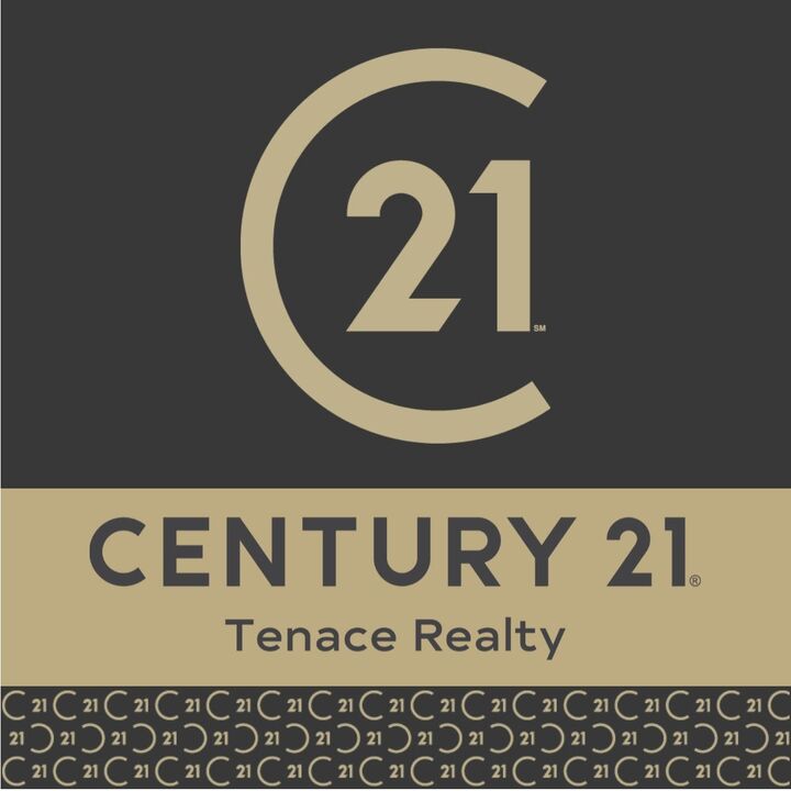 Carmella D'Alo, Real Estate Salesperson in Port Saint Lucie, Tenace Realty