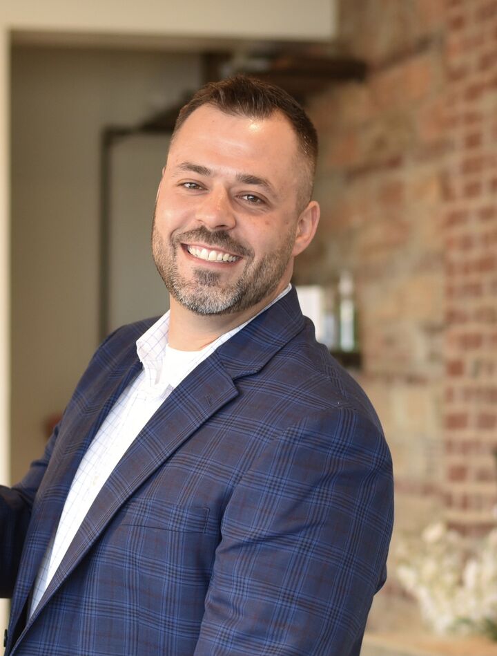 Adam Miller, Real Estate Salesperson in Springfield, Heritage