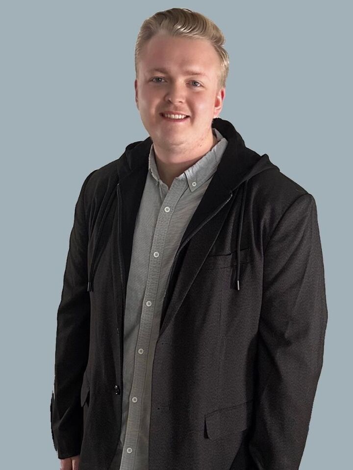 Carter Srochenski, in Regina, Coldwell Banker Local Realty