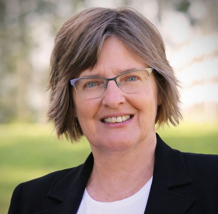 Camille Taylor, Sales Associate in Sylvester, Smith Branch