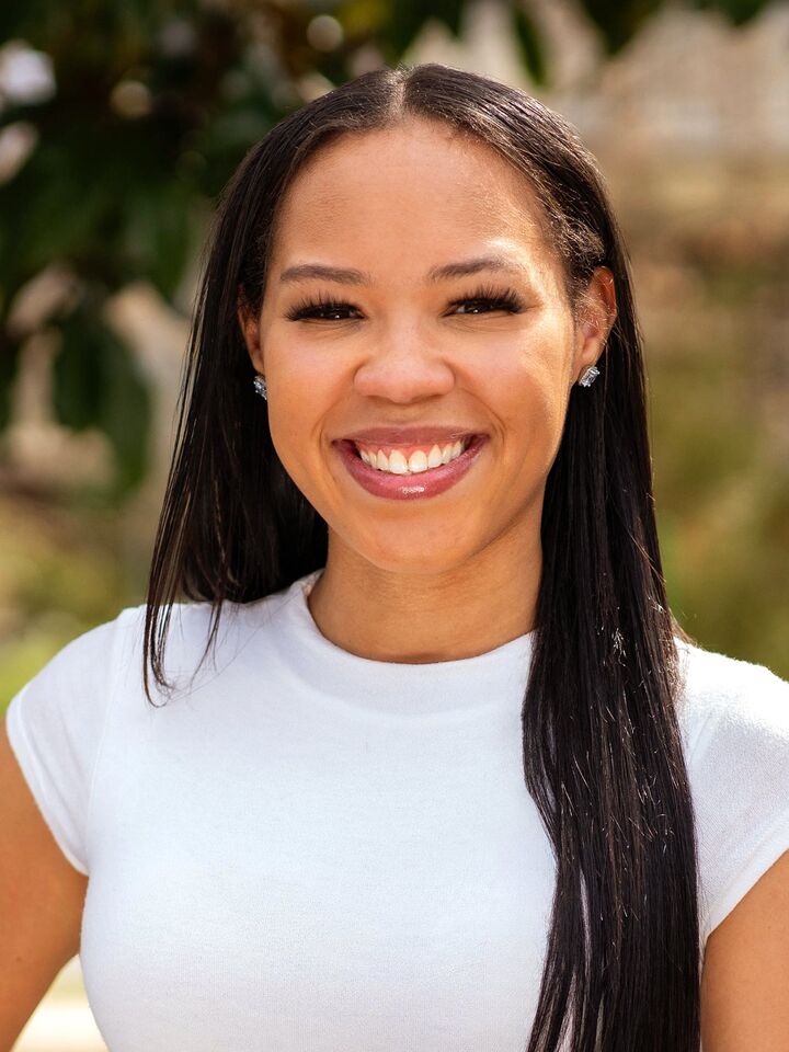 Janel Moore, REALTOR® in Arlington, McEnearney