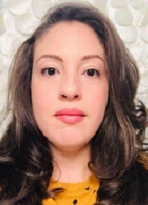 Amanda Aviles,  in Cherry Hill, Advantage Gold