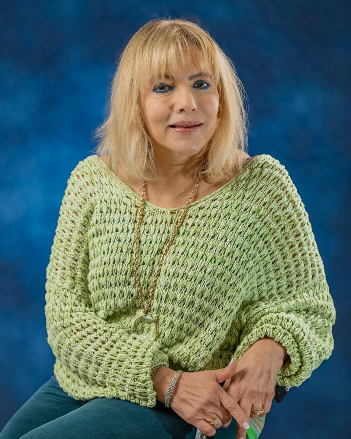 Maria Divito, Real Estate Salesperson in Simi Valley, Town Center