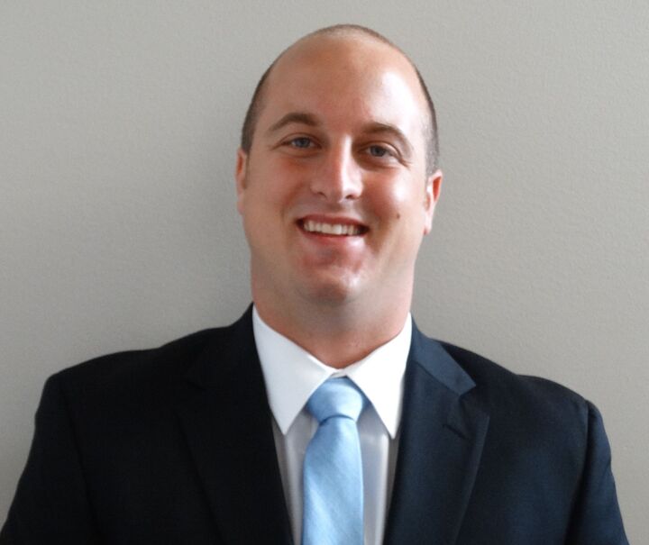 Jonathan Roth, Associate Real Estate Broker in Orland Park, Circle