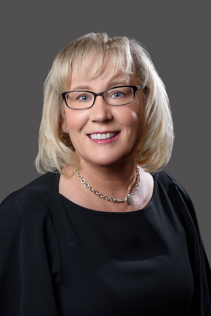 Jacqueline Graham, Real Estate Broker in Carmel, Scheetz