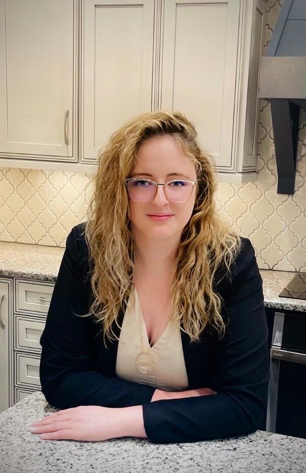 Jessica Cahill, Real Estate Broker in Olympia, Van Dorm Realty