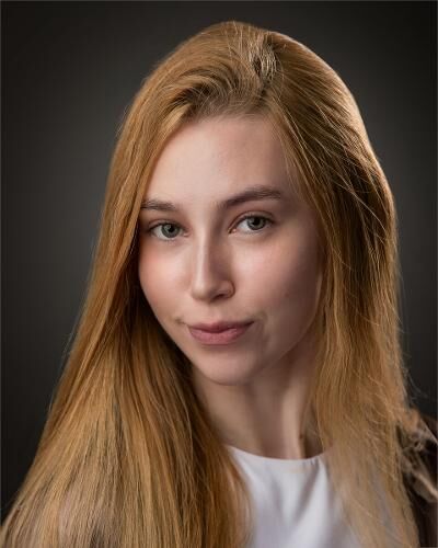 Uliana Kapustina, REALTOR® in Roseville, Windermere