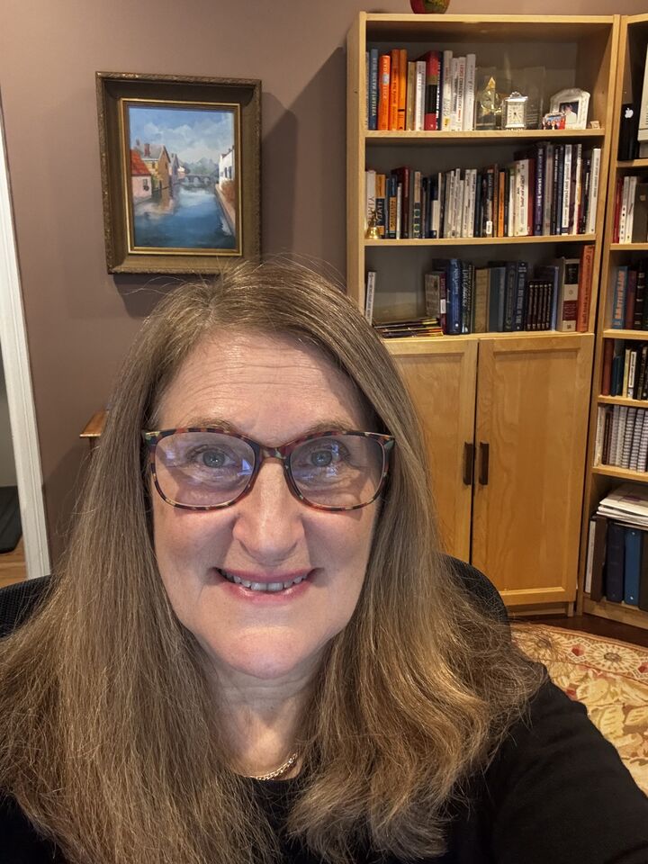 Amy Chorew,  in Bellevue, MoxiWorks LLC