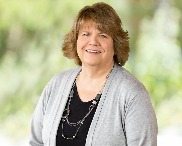 Mary Hansen, Real Estate Salesperson in Lehi, Momentum