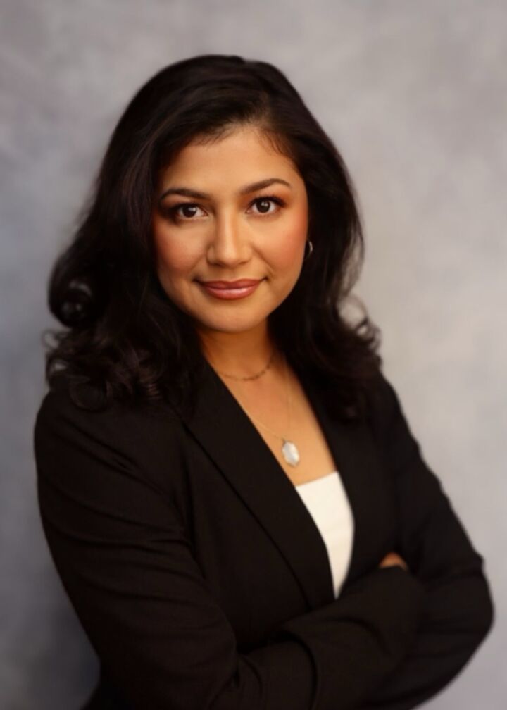 Brenda Meeuwenberg,  in Northville, Professionals