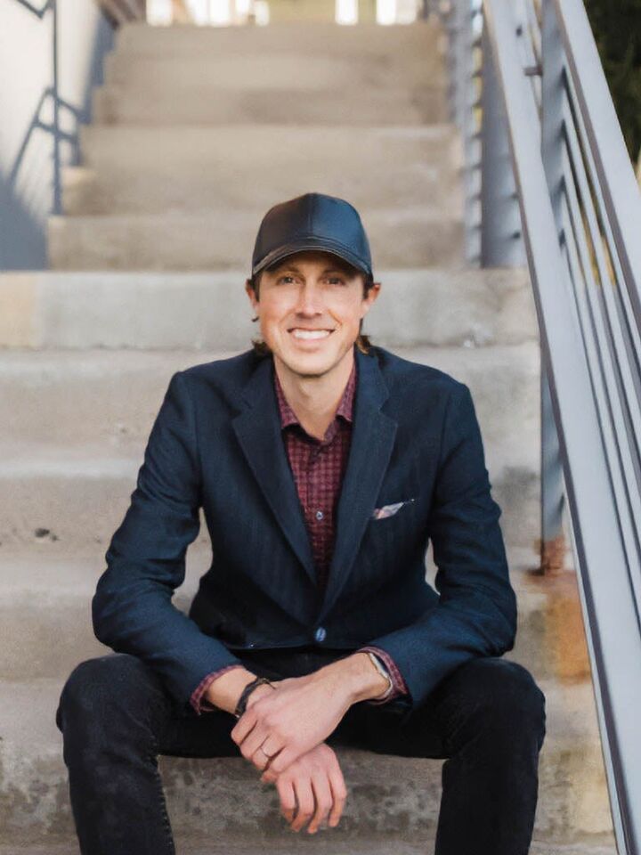 Kris Coe, Real Estate Salesperson in Fitchburg, Affiliated