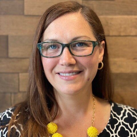 Kimberly Castner, Real Estate Broker in Bloomington, Scheetz