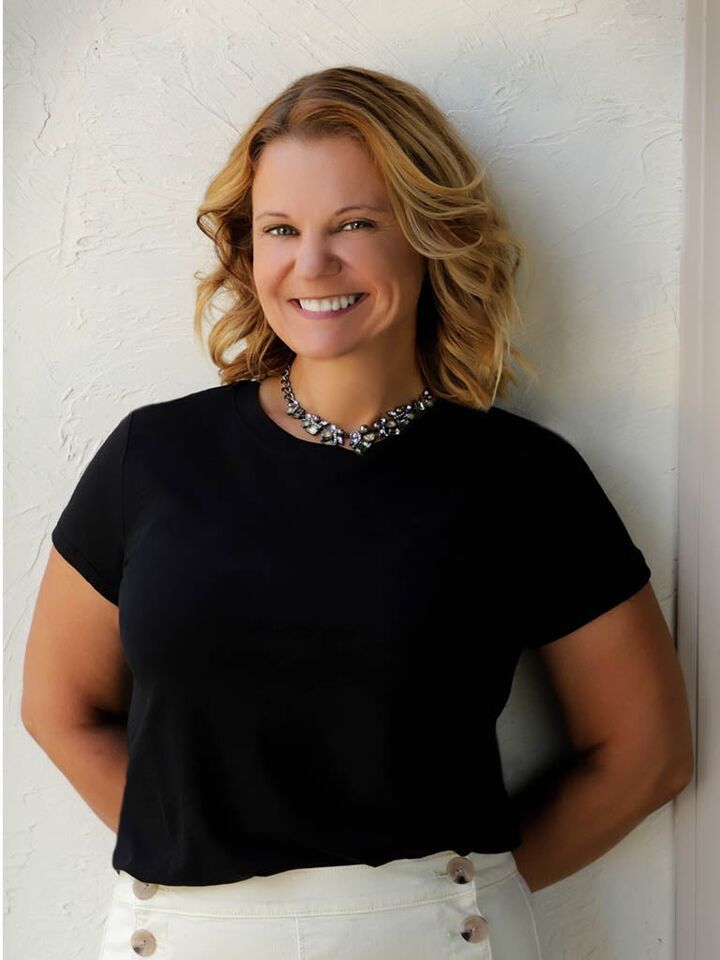 Stephanie Svanda, Real Estate Broker in Appleton, Affiliated