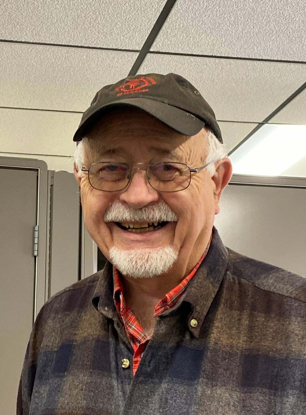David Dougan, Real Estate Salesperson in Newaygo, Schmidt Realtors