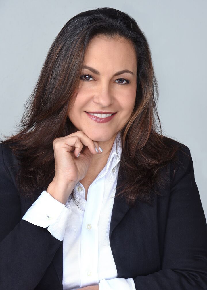 Claudia Marcela Hermosa Cardenas, Real Estate Broker/Real Estate Salesperson in Doral, First Service Realty ERA Powered