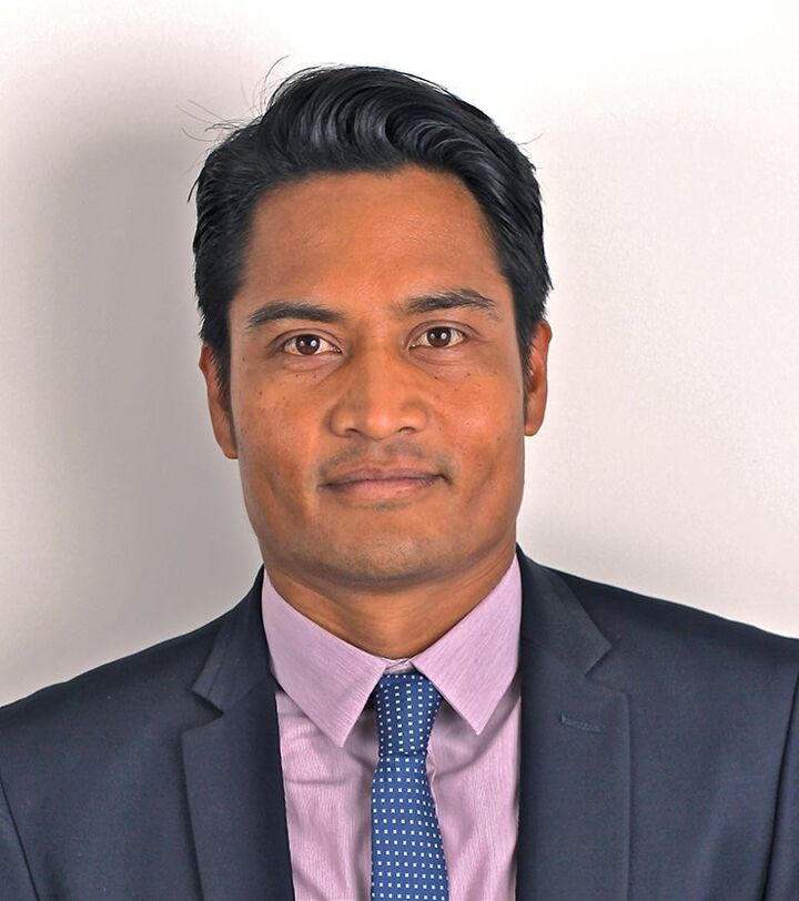 Christian De Vera, Real Estate Salesperson in San Diego, Affiliated