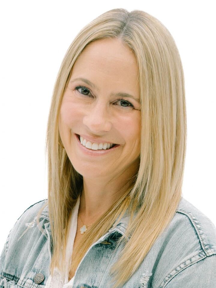 Lisa Meade, Real Estate Salesperson in San Clemente, Affiliated