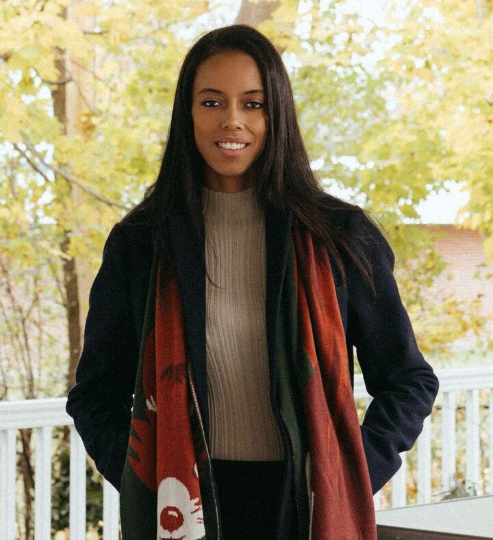 Ruthy Moura, Real Estate Salesperson in Saginaw, Signature Realty