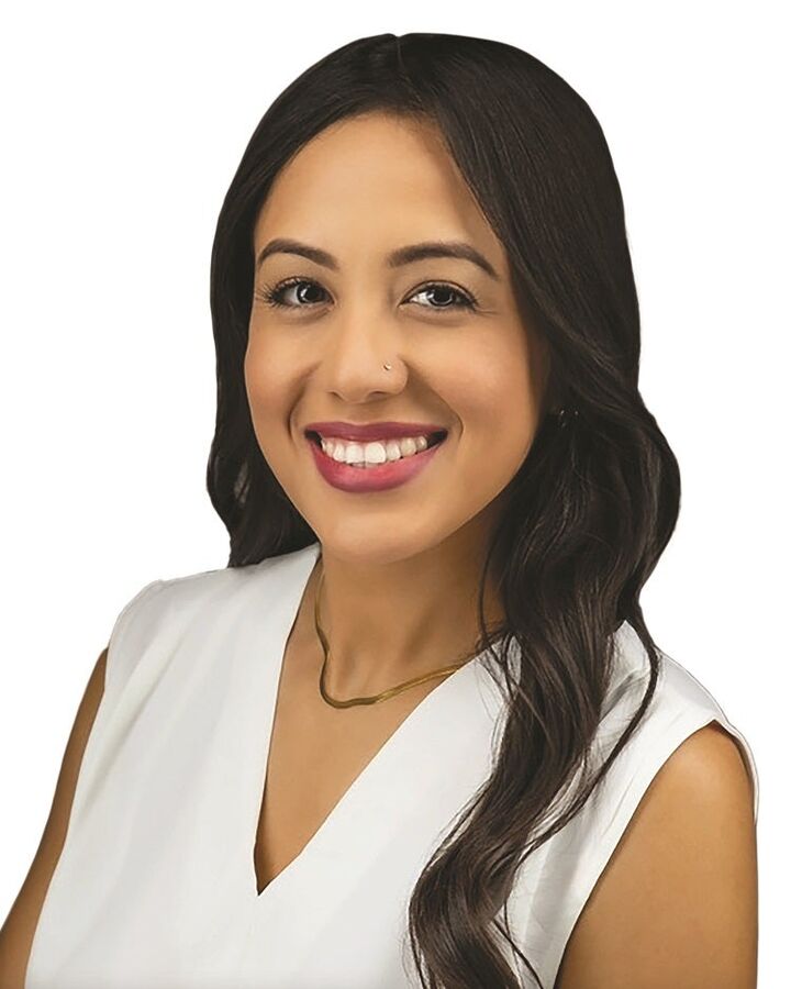 Alexandra Martinez,  in East Dundee, New Heritage